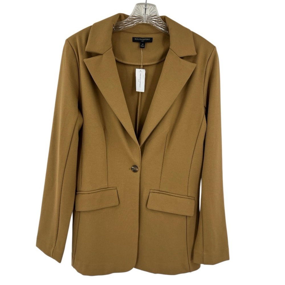 NWT’S Banana Republic Boyfriend Double Button Blazer SZ M